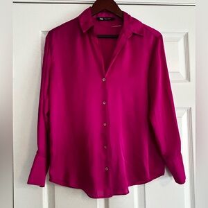 Zara’s Women's Pink / Fushia Button-Up Blouse